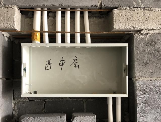 家里裝修，如何從配電箱里面布線到各個用電設(shè)備？有幾種方法？